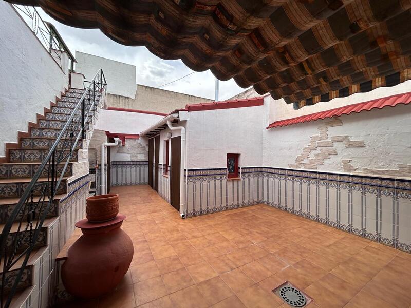 Villa til salg i Jacarilla, Alicante