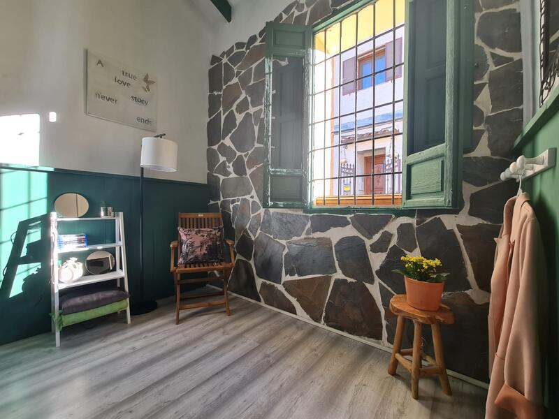 2 slaapkamer Gezinswoning Te koop