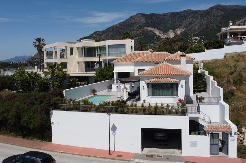 4 bedroom Villa for sale