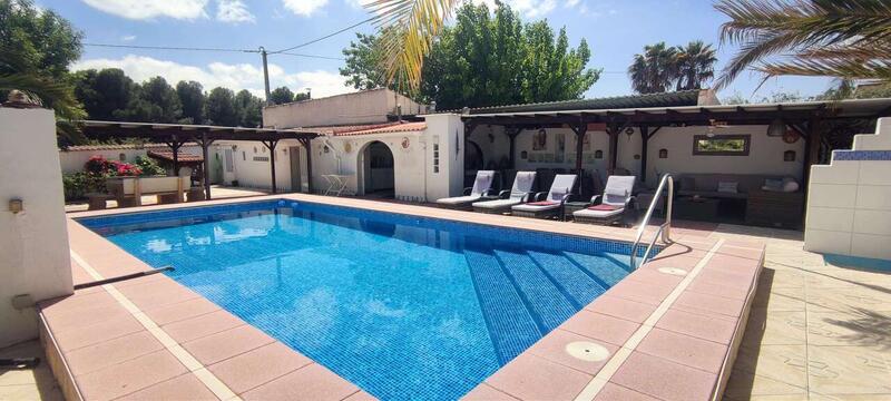 4 chambre Villa à vendre
