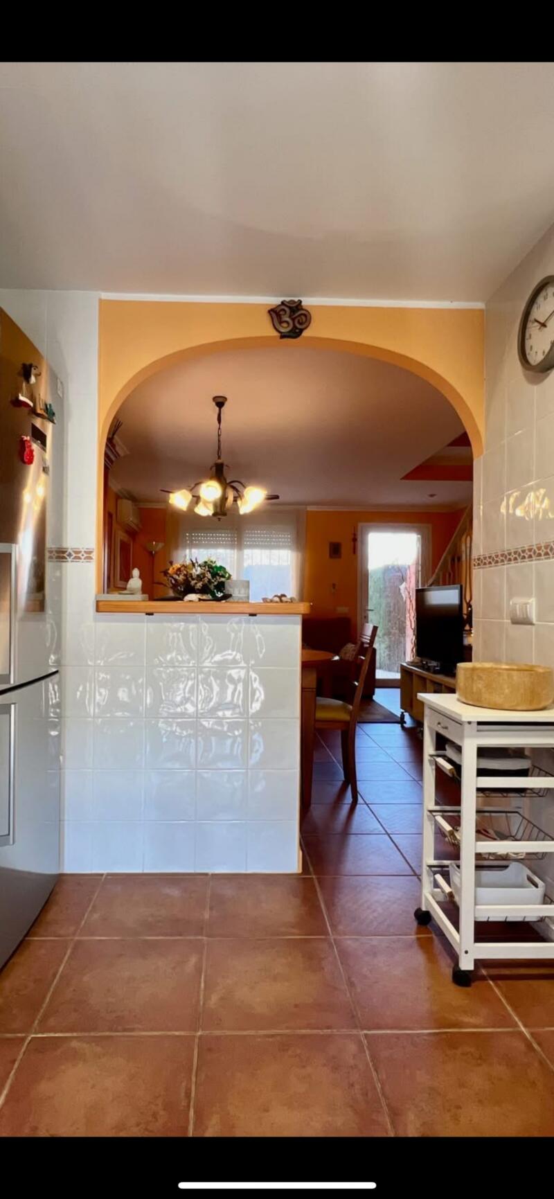 2 bedroom Townhouse for sale