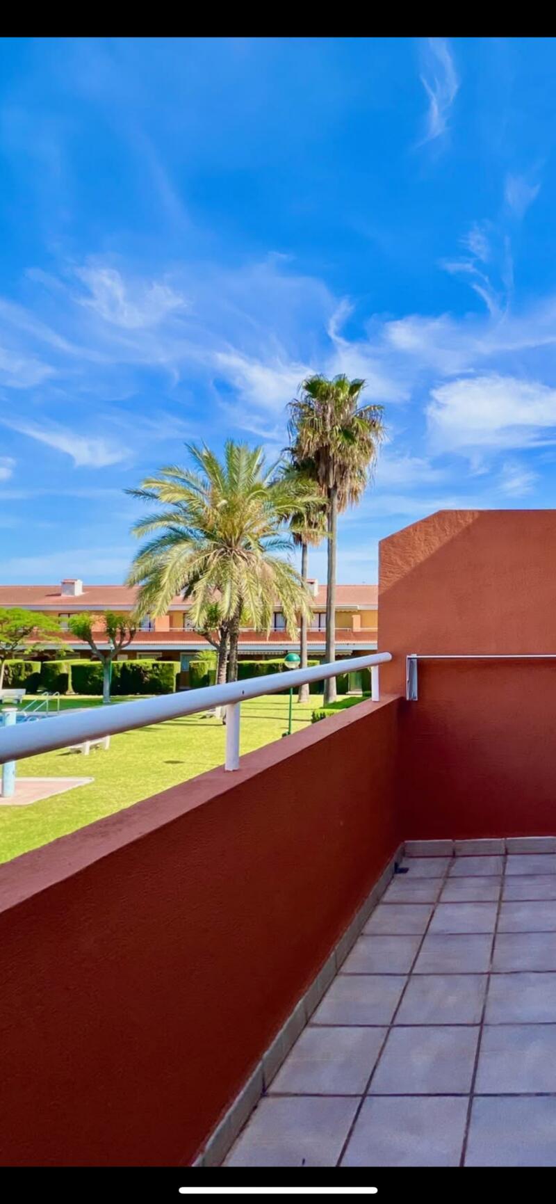2 bedroom Townhouse for sale