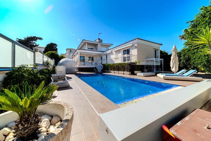 5 soverom Villa til salgs
