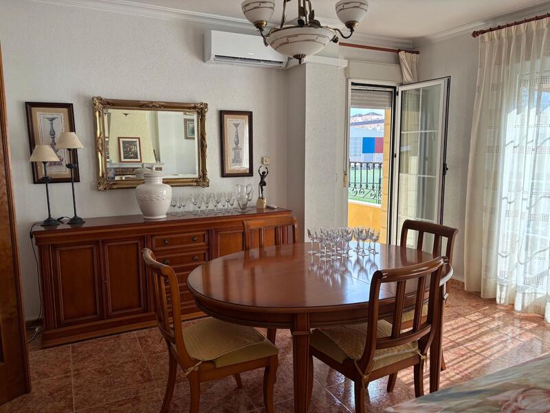 5 Cuarto Adosado en venta