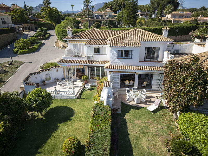 Maison de Ville à vendre dans Estepona, Málaga
