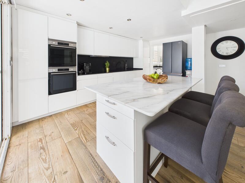 4 Cuarto Villa en venta