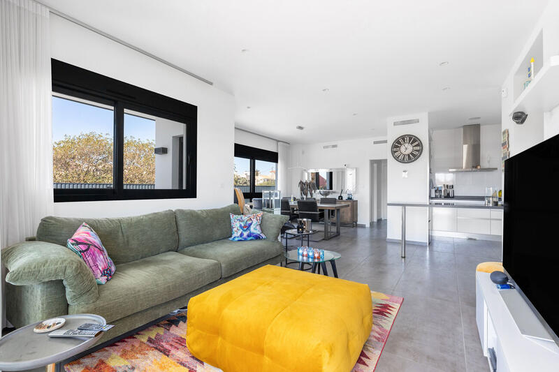 4 Cuarto Villa en venta