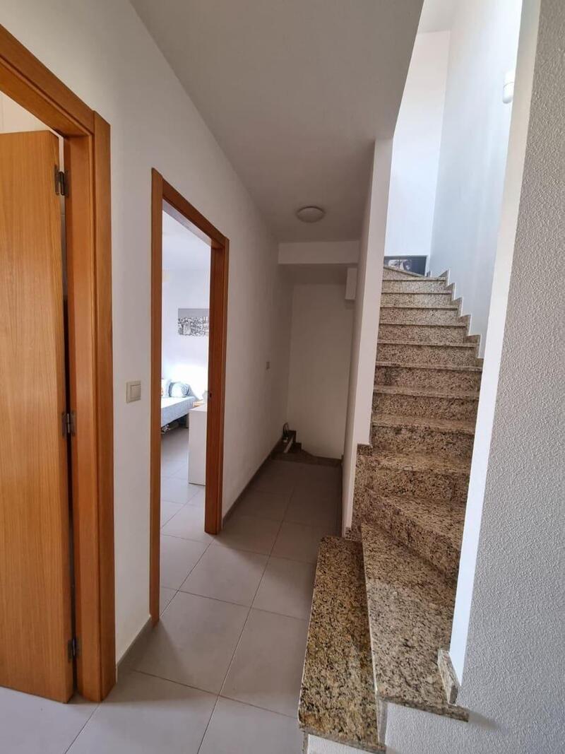 2 Cuarto Adosado en venta