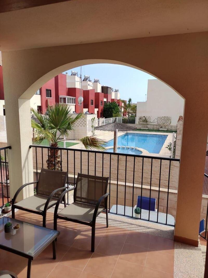 2 Cuarto Adosado en venta