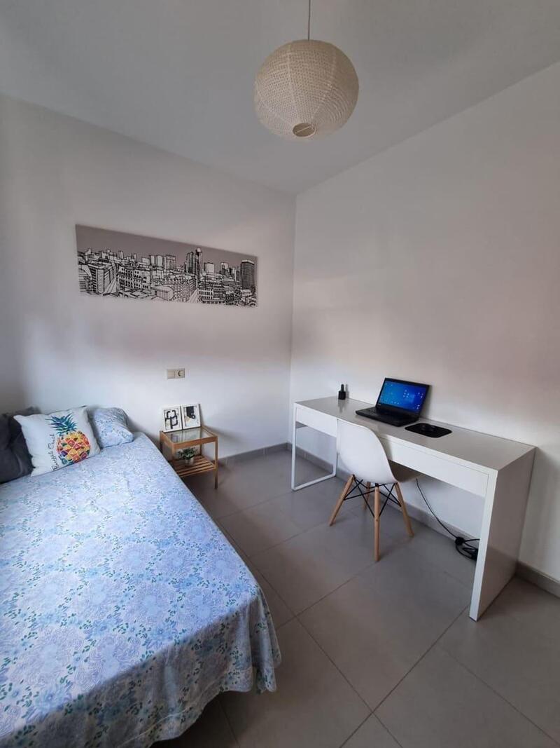 2 Cuarto Adosado en venta