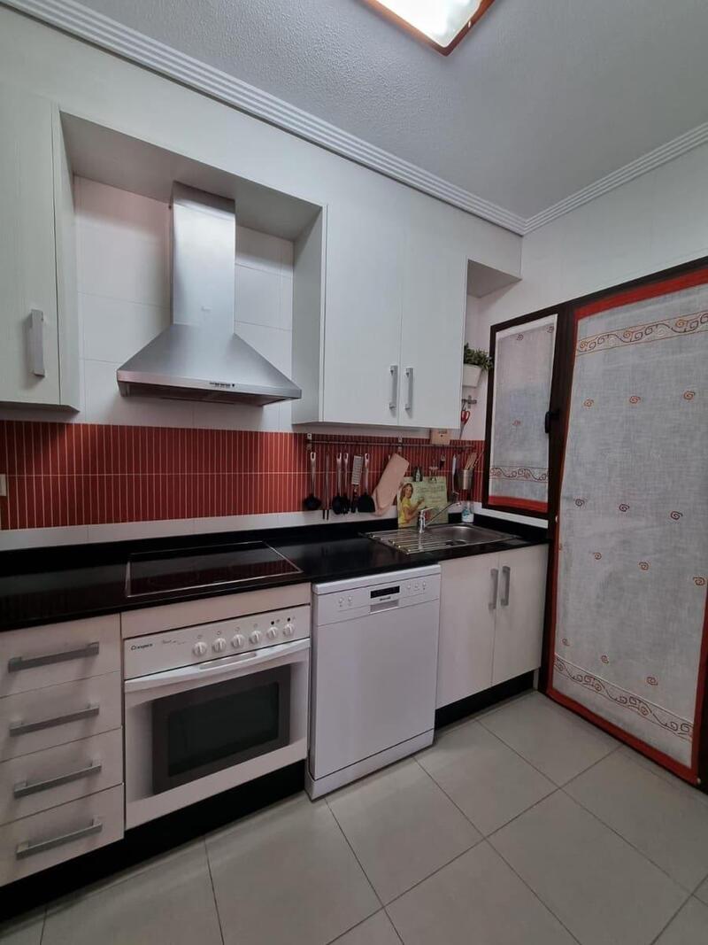 2 Cuarto Adosado en venta