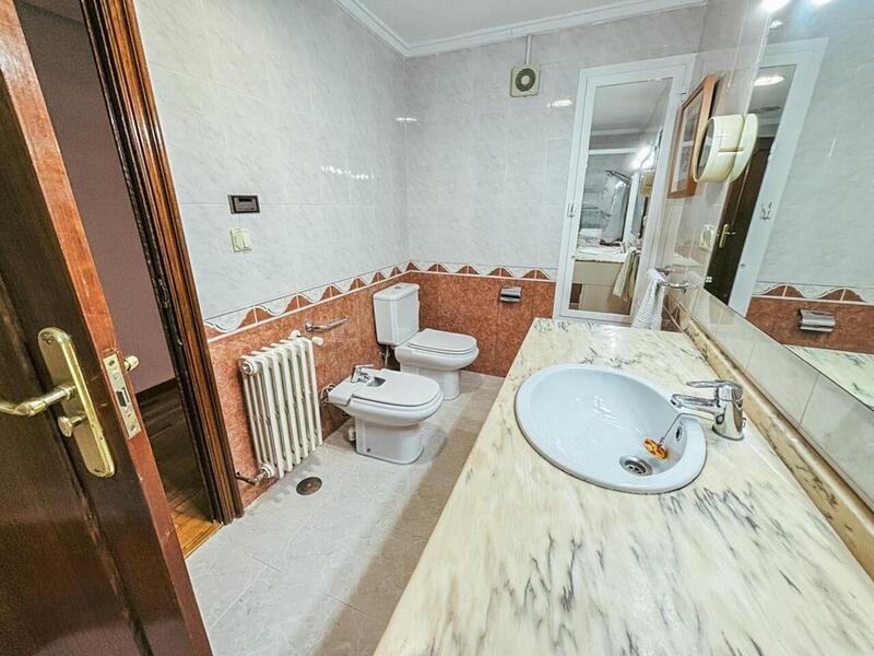 5 chambre Appartement à vendre