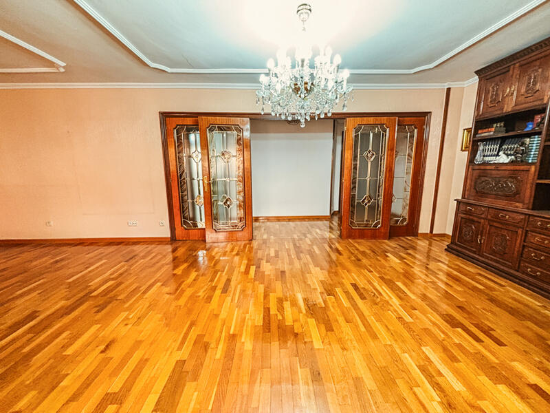 5 chambre Appartement à vendre