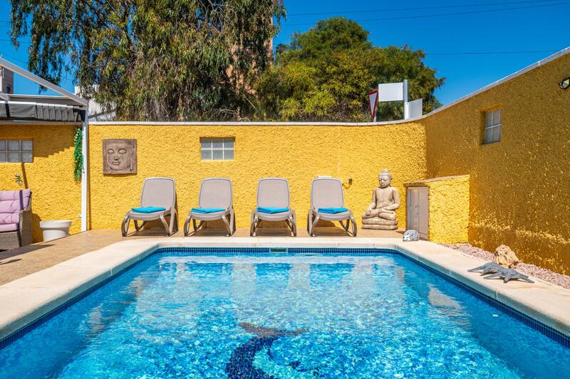 3 Cuarto Villa en venta