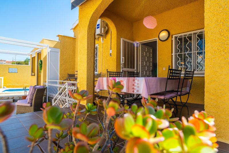 3 Cuarto Villa en venta