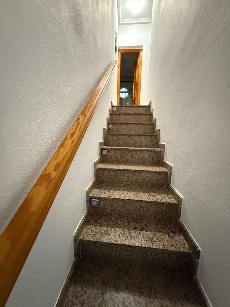 3 bedroom Townhouse for sale