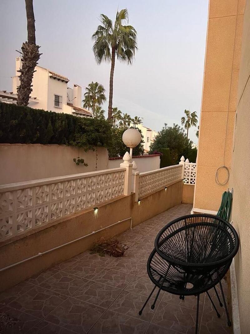 3 bedroom Townhouse for sale