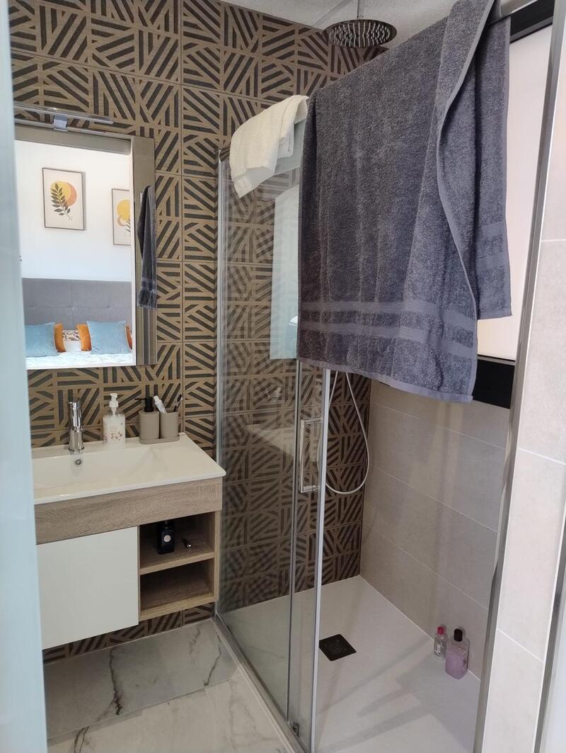 2 slaapkamer Appartement Te koop