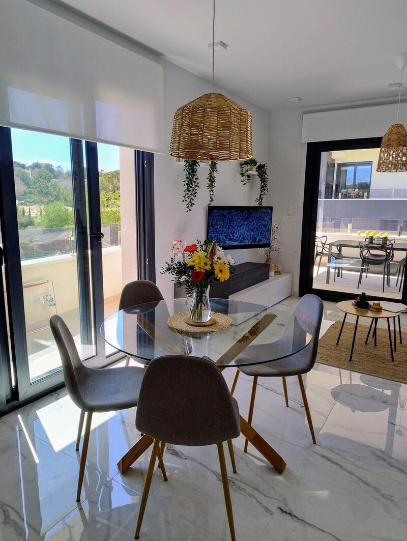 2 slaapkamer Appartement Te koop