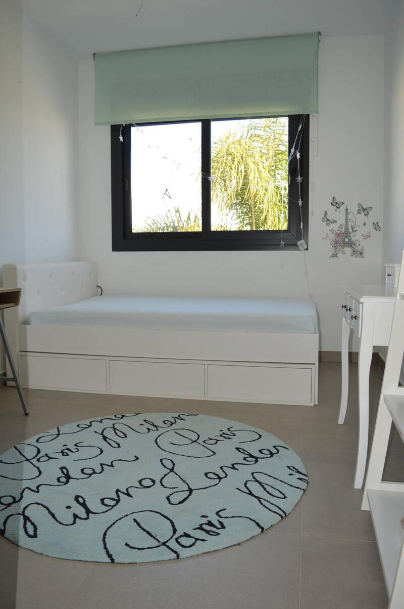 3 Cuarto Dúplex en venta