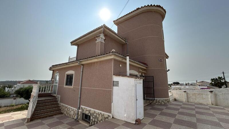 5 slaapkamer Villa Te koop