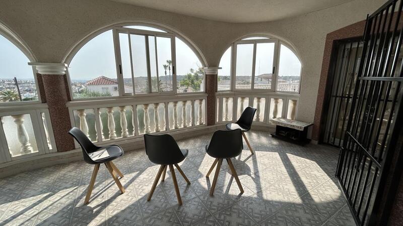 5 slaapkamer Villa Te koop