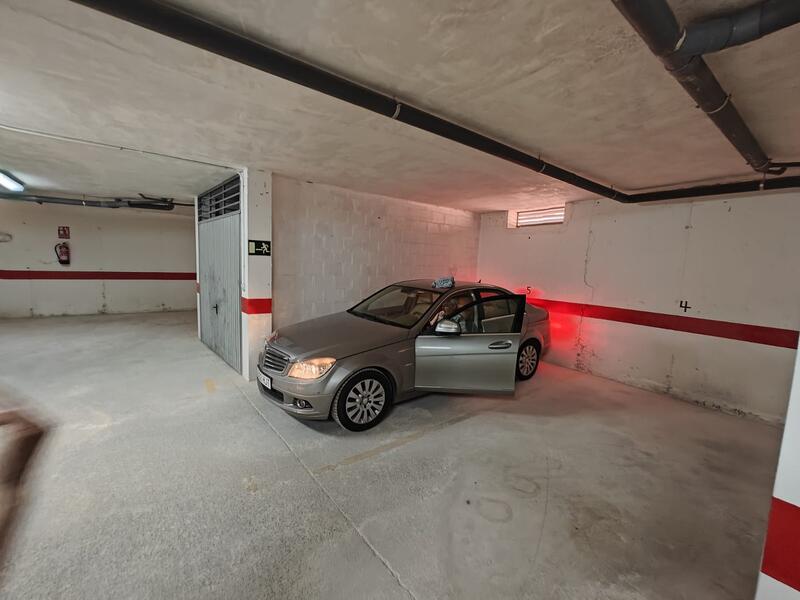 Handelsimmobilie zu verkaufen
