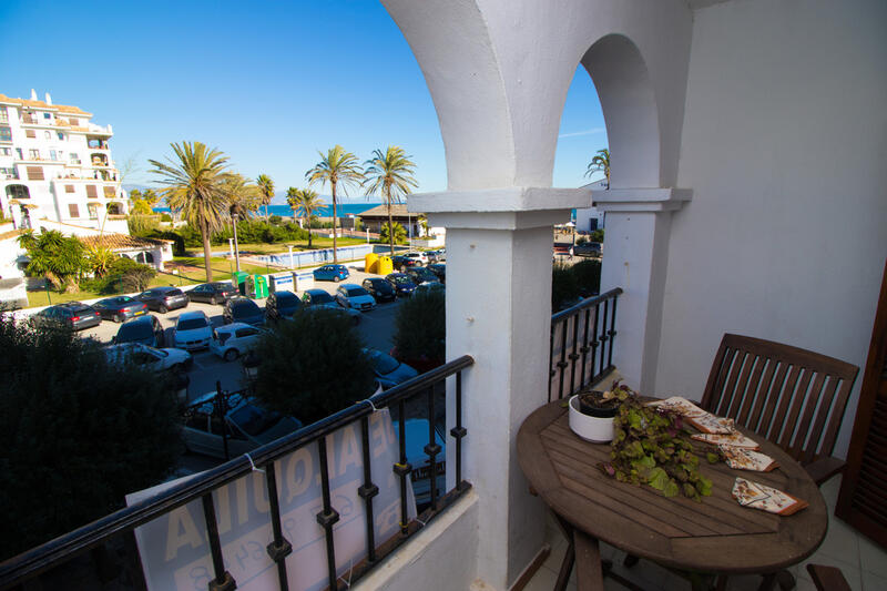 квартира продается в La Duquesa, Málaga