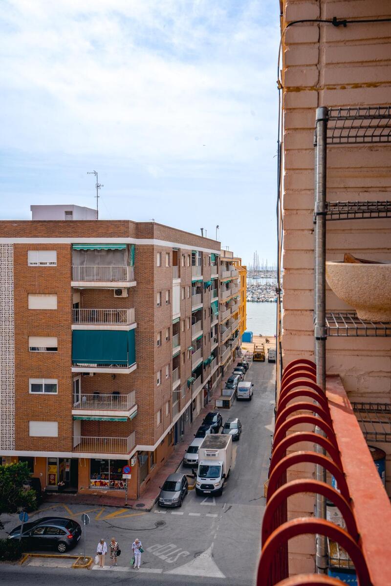 Apartamento en venta en Torrevieja, Alicante