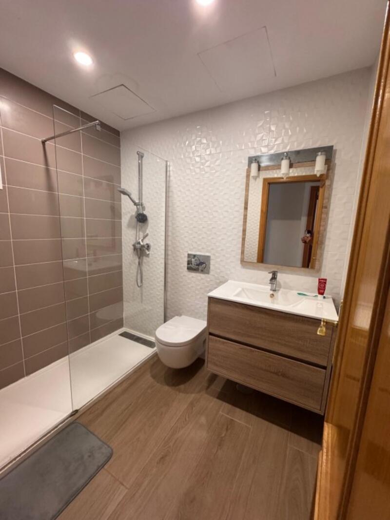 4 slaapkamer Landhuis Te koop