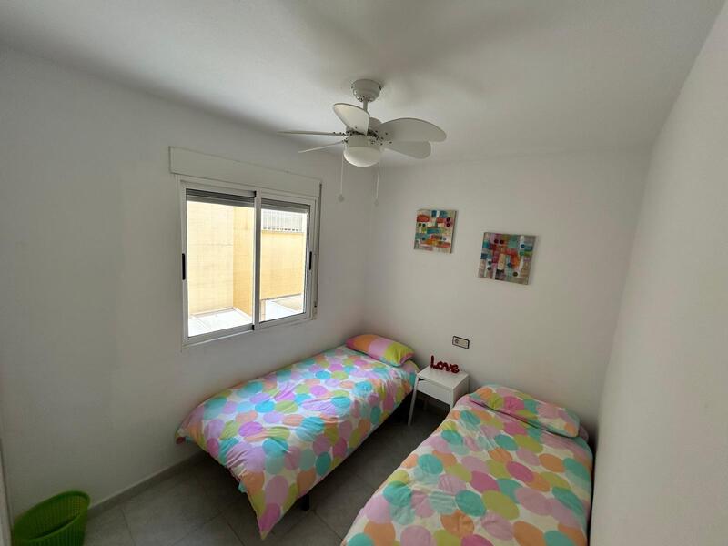 2 Cuarto Villa en venta
