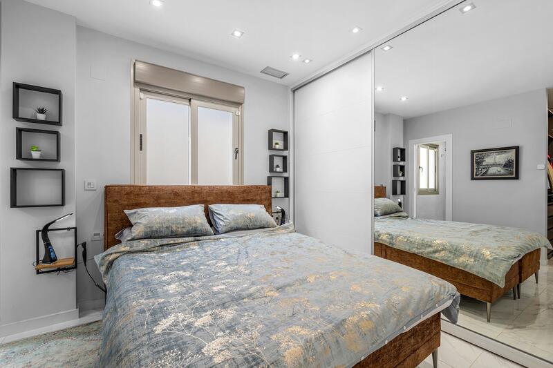4 slaapkamer Villa Te koop
