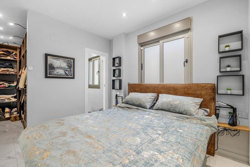 4 slaapkamer Villa Te koop