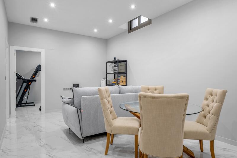 4 slaapkamer Villa Te koop