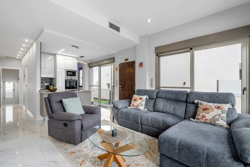 4 slaapkamer Villa Te koop