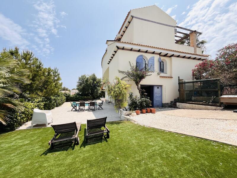 5 soverom Villa til salgs