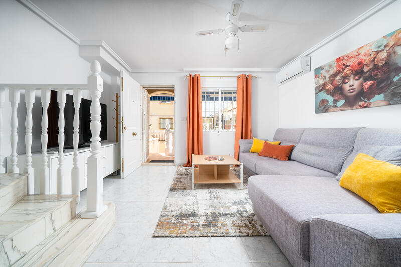 4 Schlafzimmer Stadthaus zu verkaufen