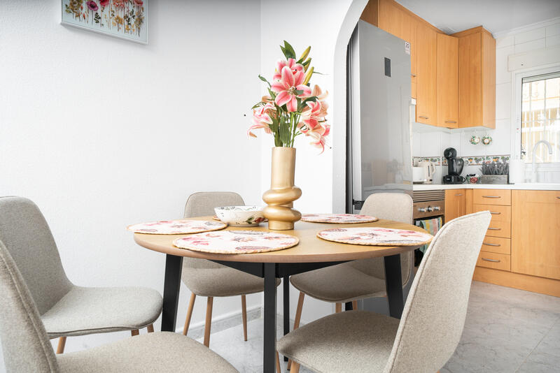 4 Schlafzimmer Stadthaus zu verkaufen