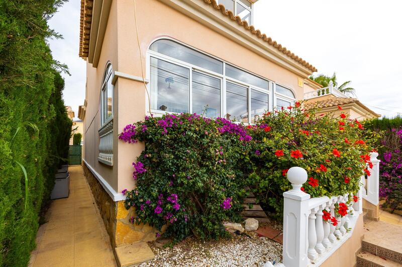 3 slaapkamer Villa Te koop