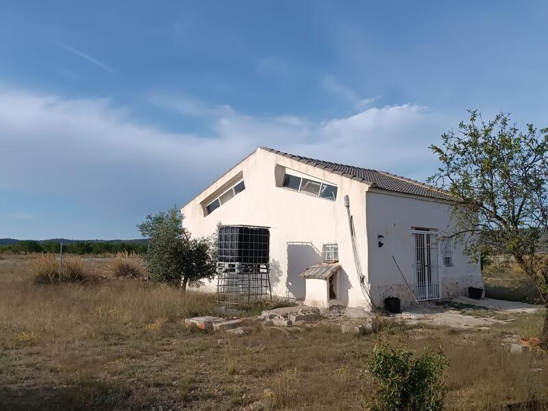 Auberge à vendre dans Yecla, Murcia