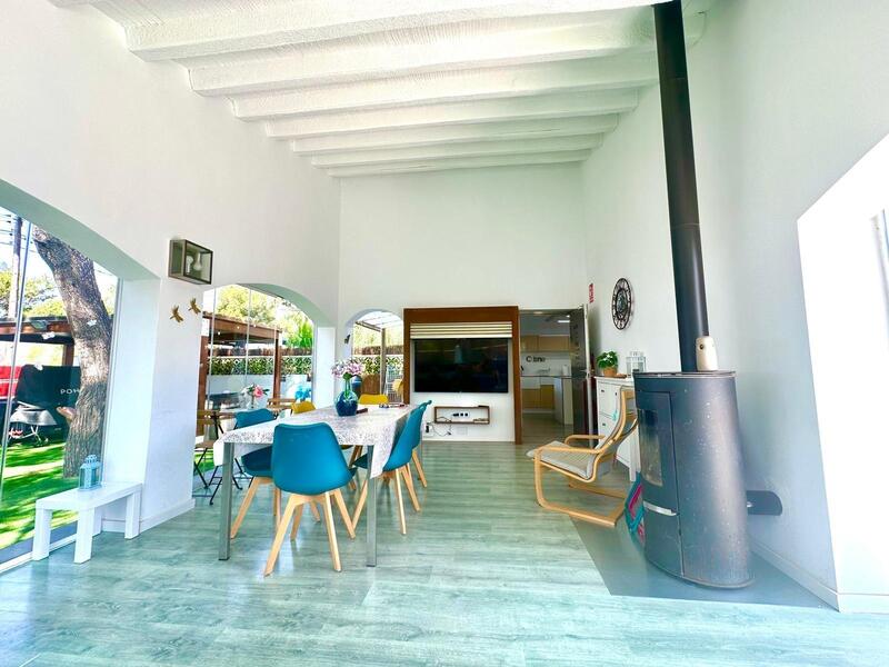 4 Cuarto Villa en venta