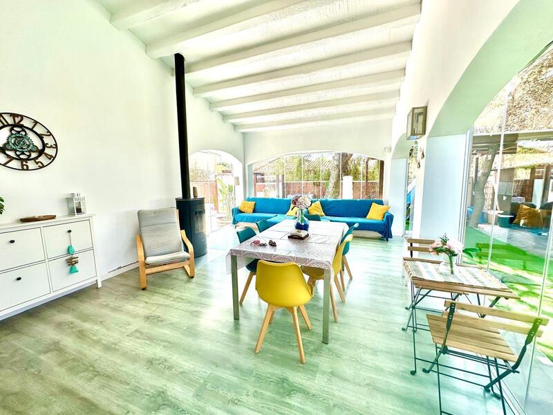 4 Cuarto Villa en venta