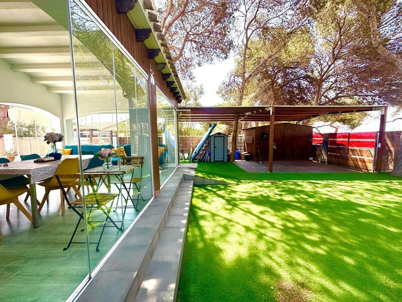 4 Cuarto Villa en venta