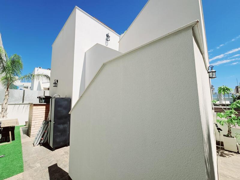 5 bedroom Villa for sale