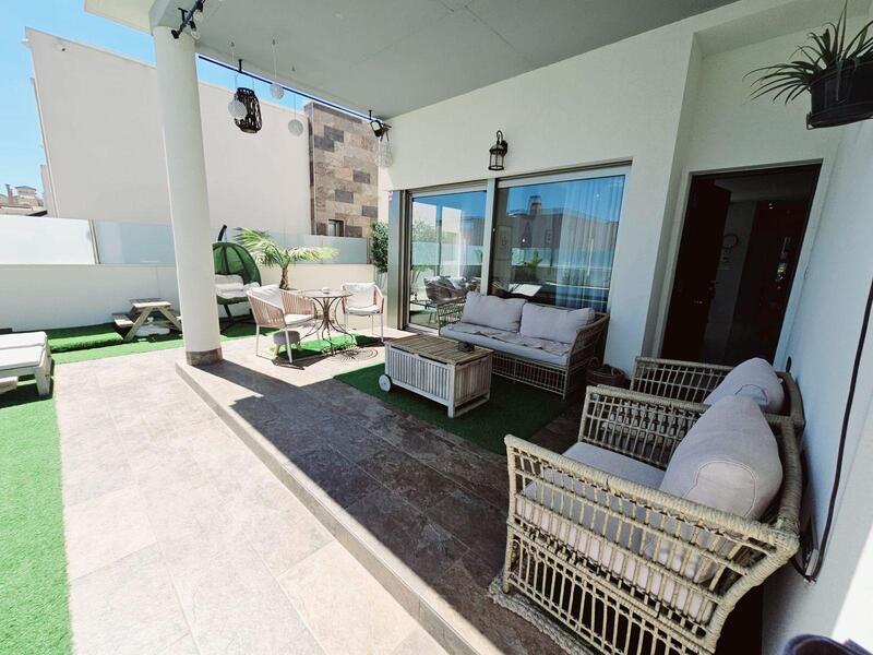 5 bedroom Villa for sale