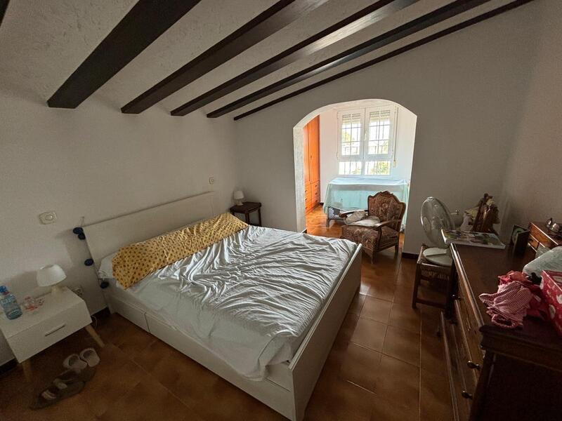 4 Cuarto Villa en venta