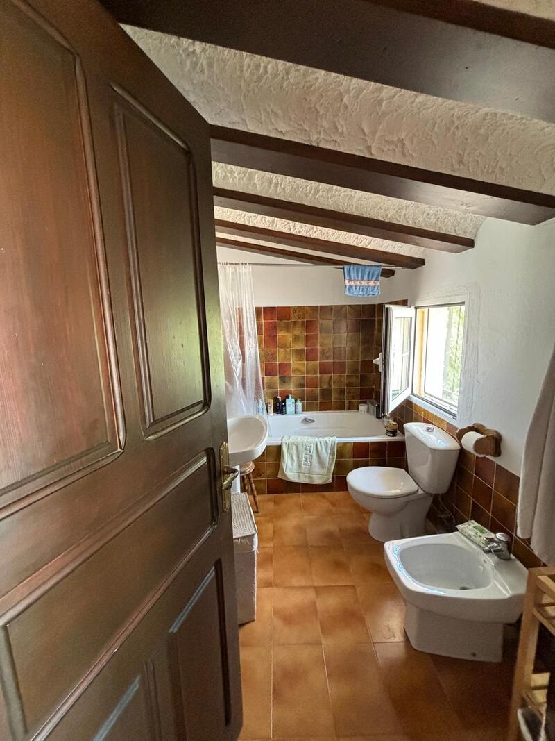 4 Cuarto Villa en venta