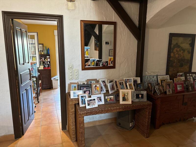 4 Cuarto Villa en venta