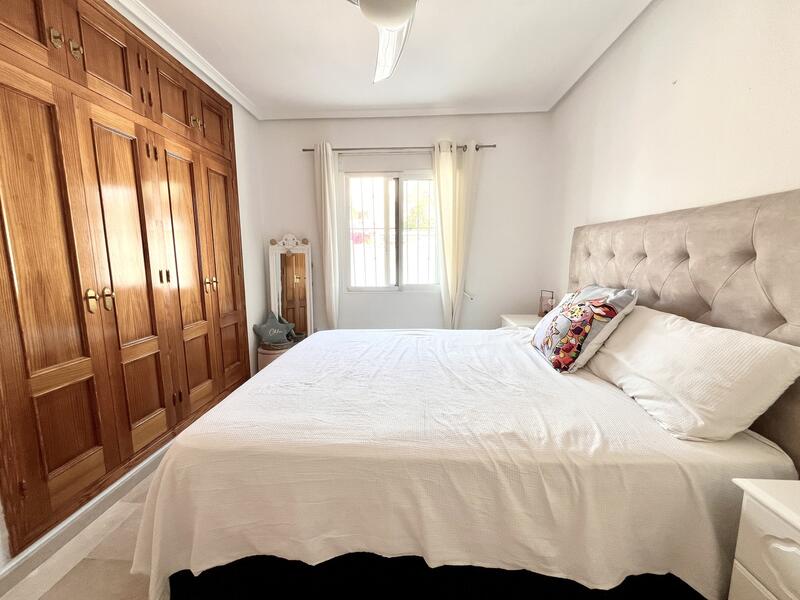 5 Cuarto Villa en venta