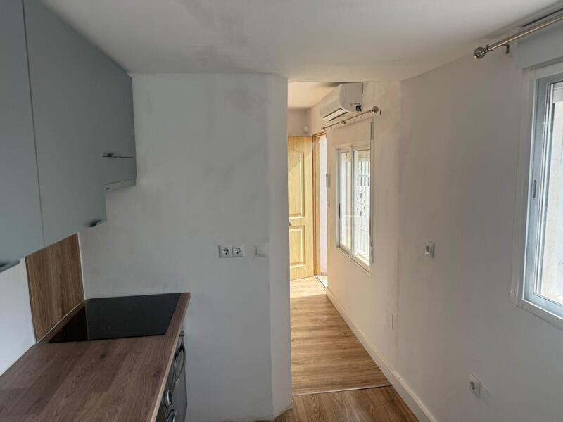 3 slaapkamer Gezinswoning Te koop